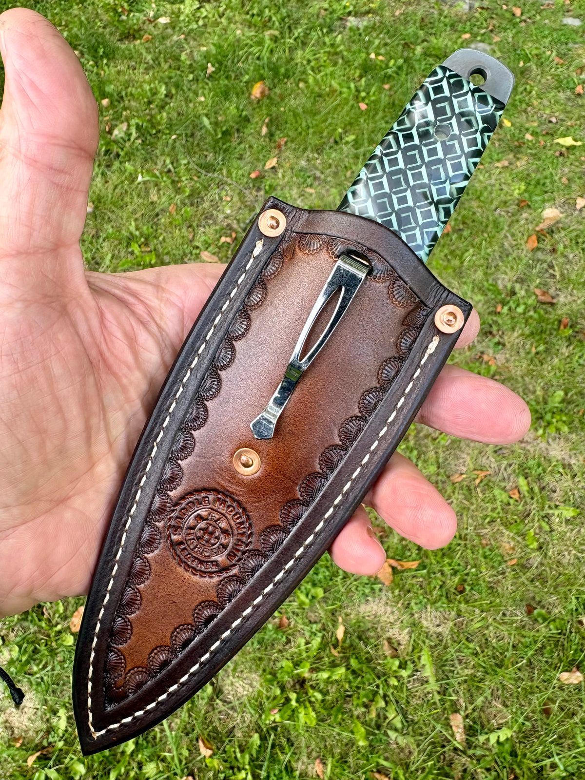 Modern Sgain Dubh in Glowing Glaze