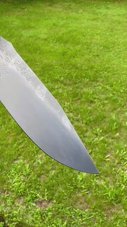 The Matrix Mosaic Fighter/Field Knife